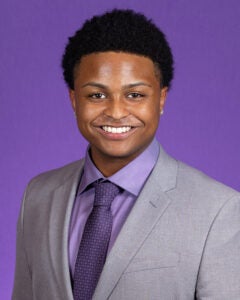 headshot of DeShawn Standard Jr.